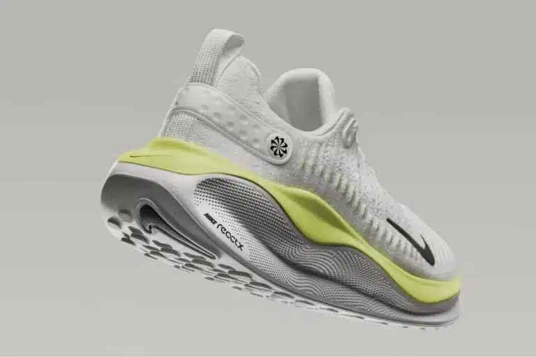 découvrez l'innovation au cœur des sneakers nike. explorez les dernières technologies qui redéfinissent le confort, la performance et le style dans le monde de la sneaker. que vous soyez un athlète ou un amateur de mode, les sneakers nike allient design moderne et avancées techniques pour un usage quotidien.